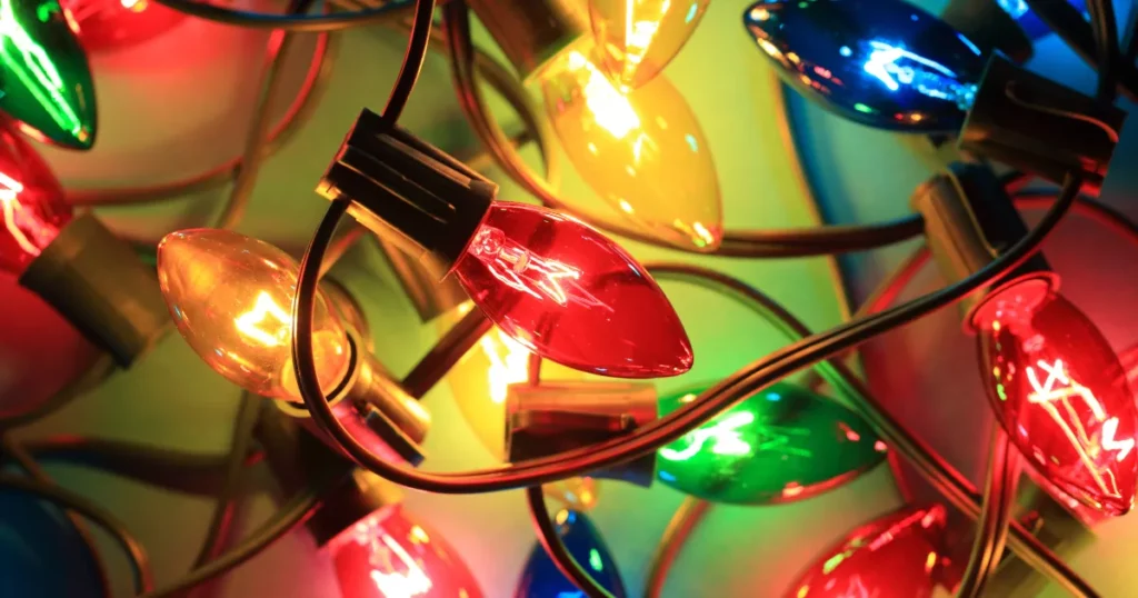 Lights that are loosely hung can be blown off by the wind, pulled down by pets, or damaged by ice and snow. Loose lights can also pose a tripping hazard.
